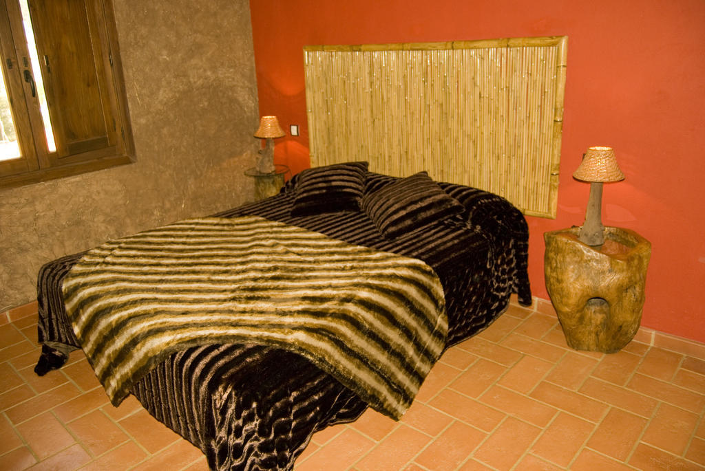 Espacios Del Mundo Carenas Kamer foto